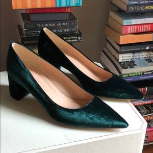 Jcrew velvet green pumps - size 9.5 - never worn